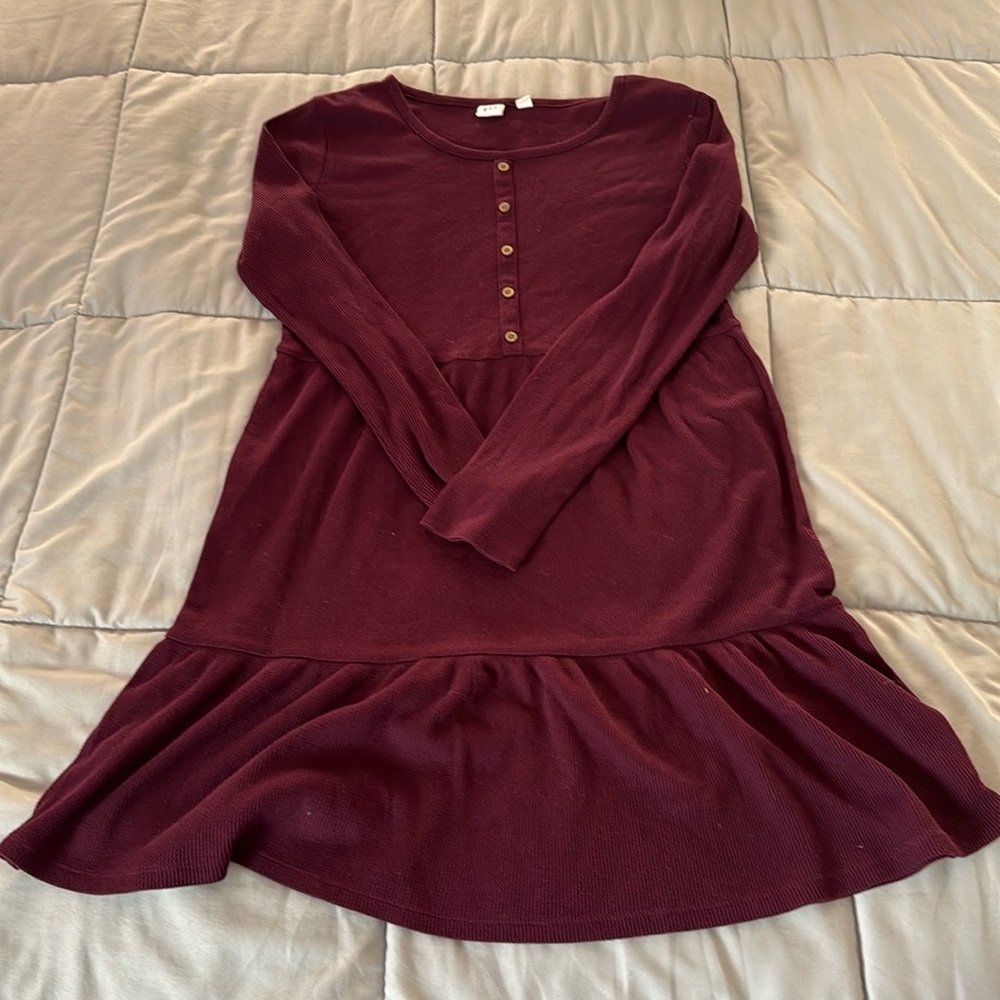 Gap Kids Xxl 2 tier dress maroon in color